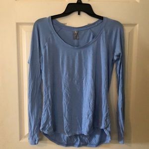Long sleeve tee